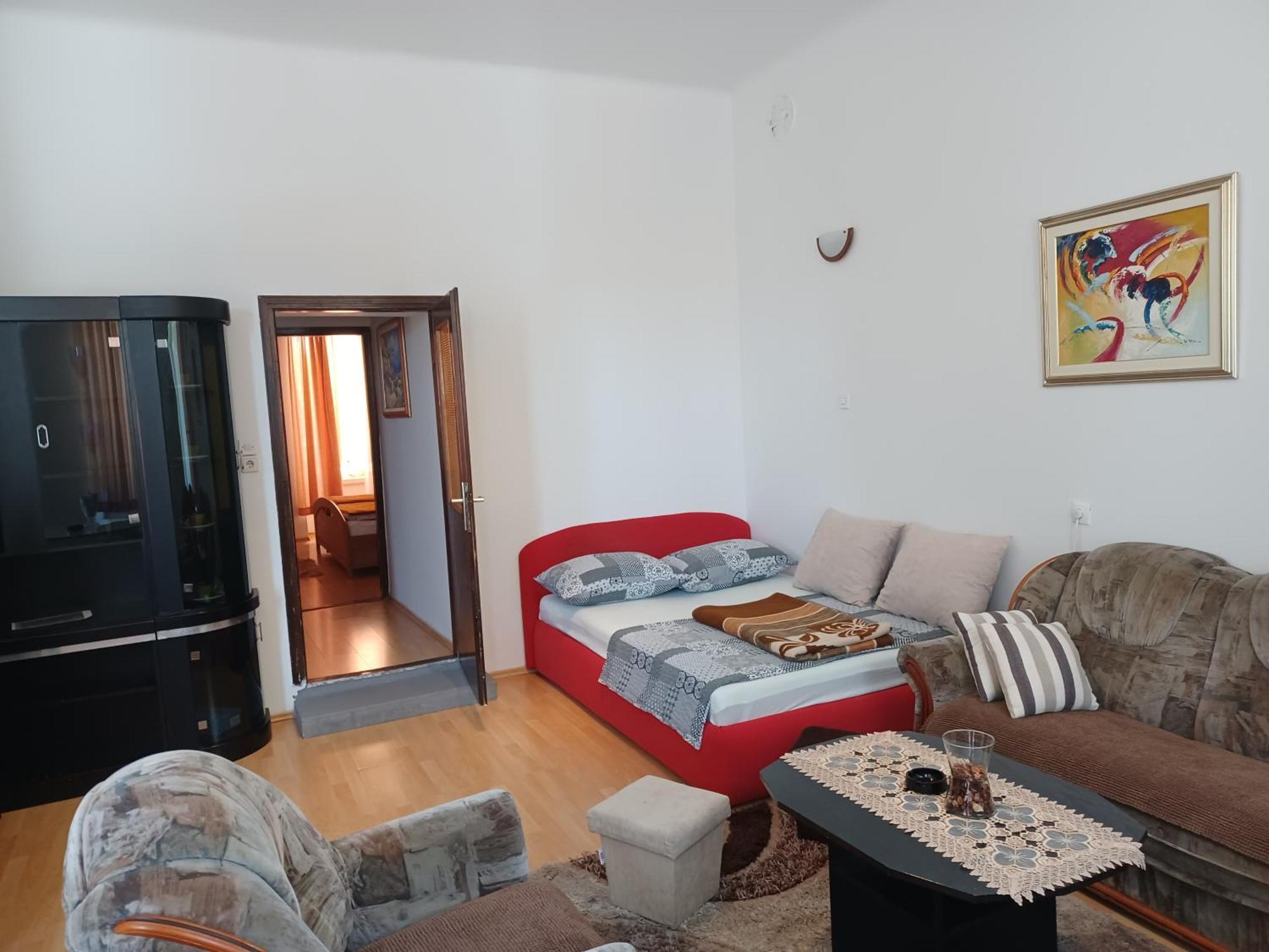 Apartmandamir 茨里克韦尼察 外观 照片